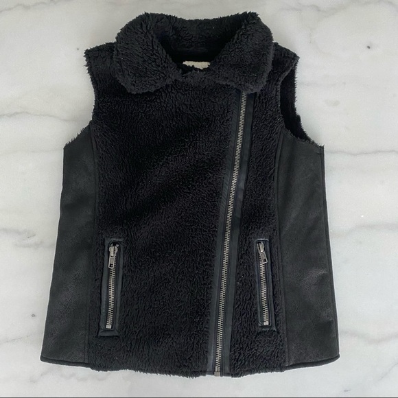 Numph Black Taylor Vest - Size XS (NWOT) - Picture 3 of 5